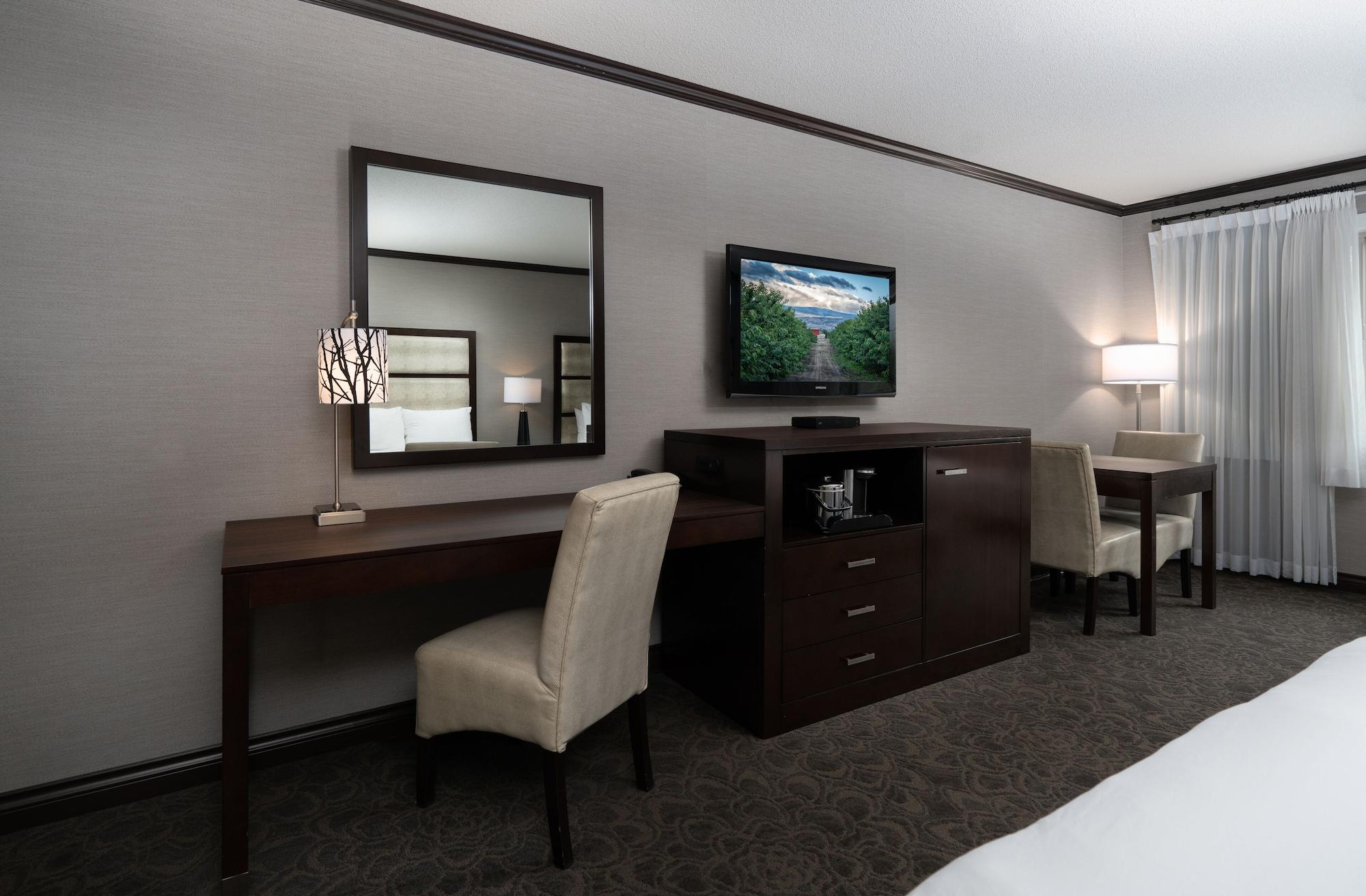 Prestige Vernon Hotel ภายนอก รูปภาพ
