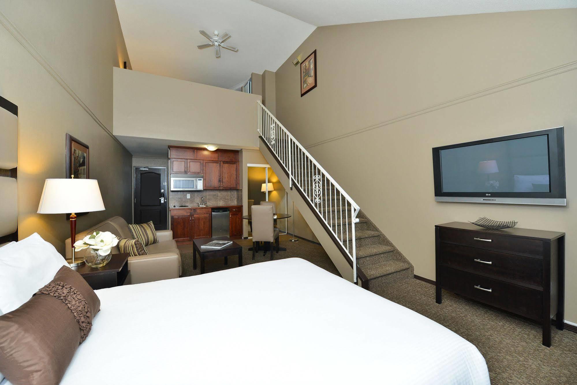 Prestige Vernon Hotel ภายนอก รูปภาพ